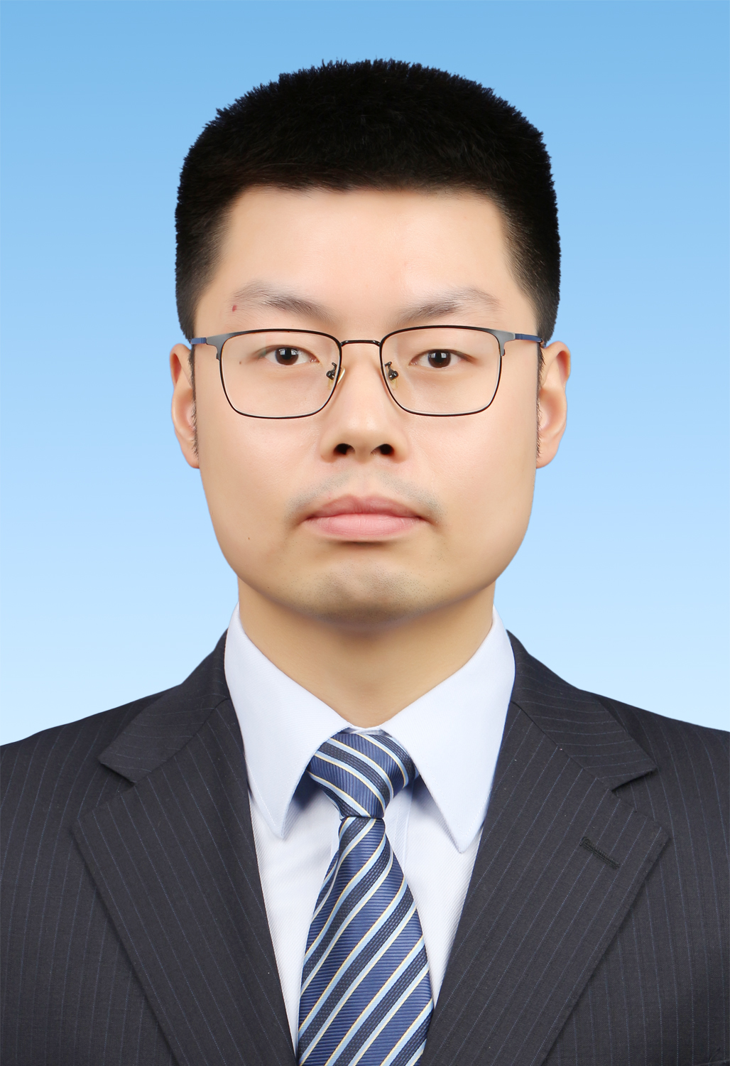 张闫.jpg
